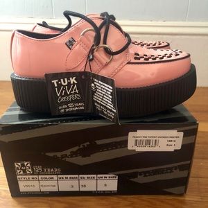 Tuk peachy pink vmondo creeper